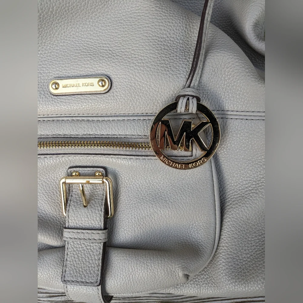 MICHAEL by Michael Kors - Austin MK Hobo Bag | Slate Gray Cement: 15w x 13h x 5d